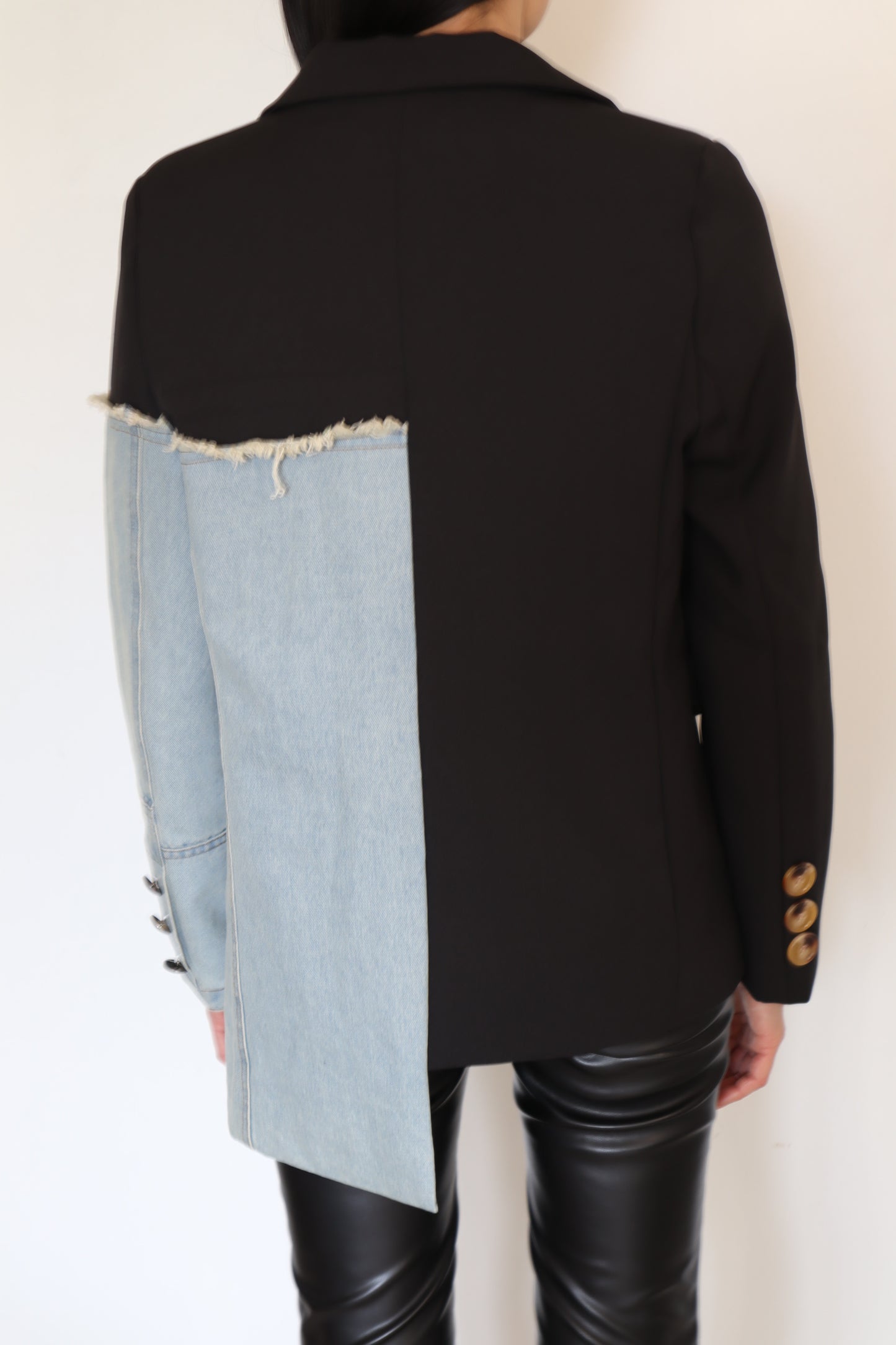 Zwarte Blazer met Denim Detail – Dames Blazer Jacket