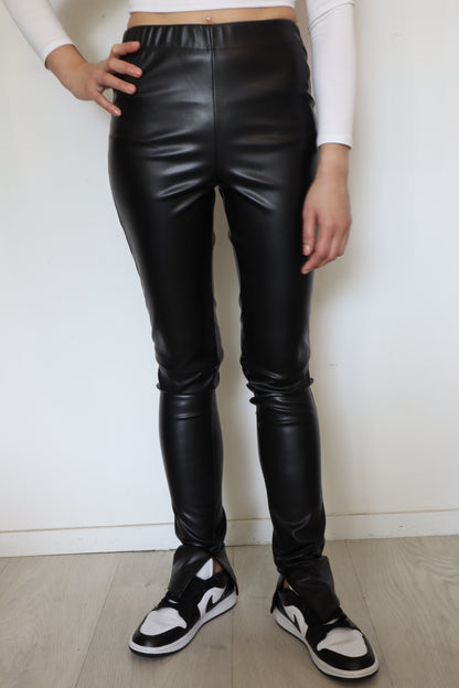 Naori Leather Pants-Black