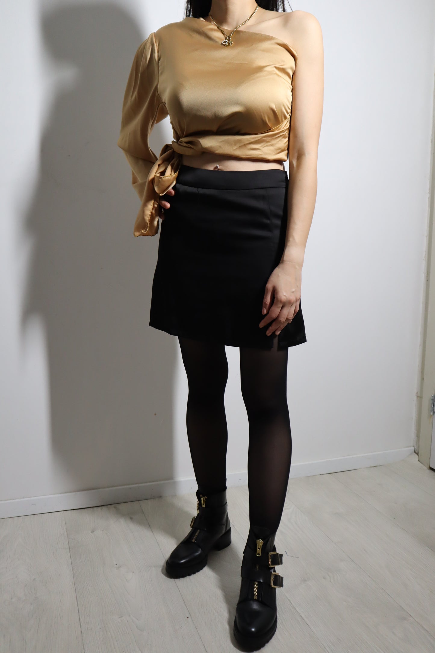 One Shoulder top-Goud