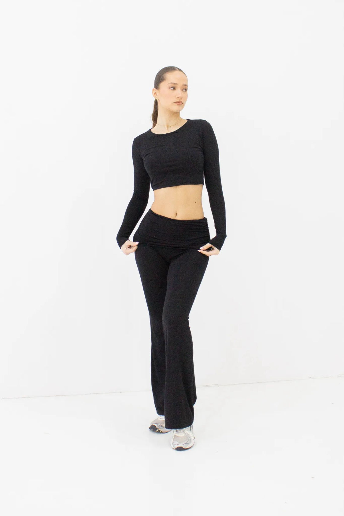 Leela Top-Black